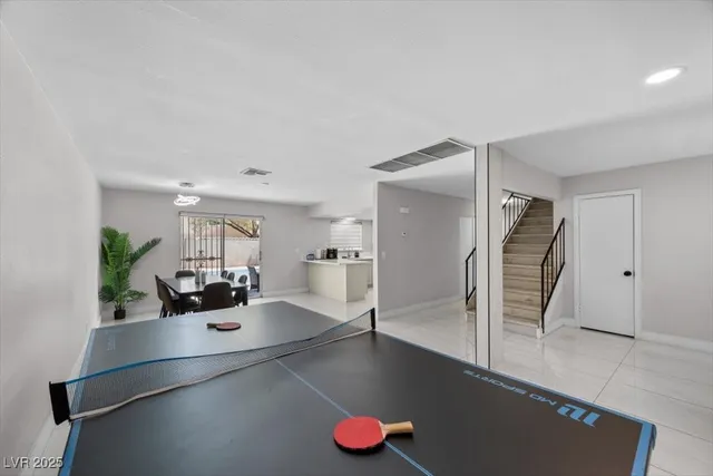 $3,388 | 3618 Redwood Street, Las Vegas, NV 89103