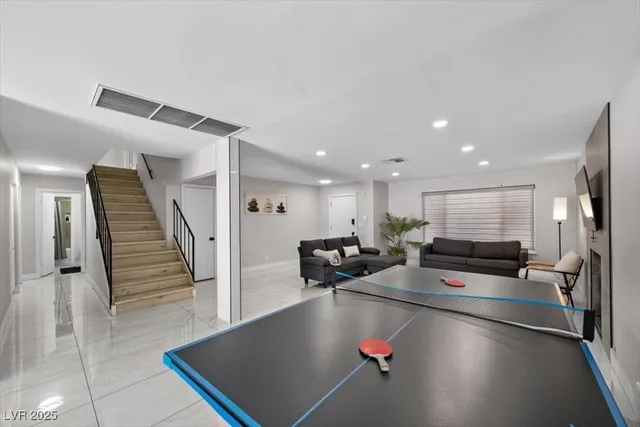 $3,388 | 3618 Redwood Street, Las Vegas, NV 89103