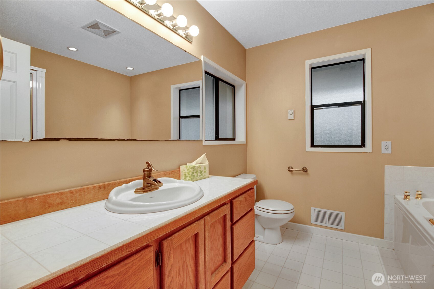 1319 Hall Road Stanwood, WA 98292 - Photo 19 of 40