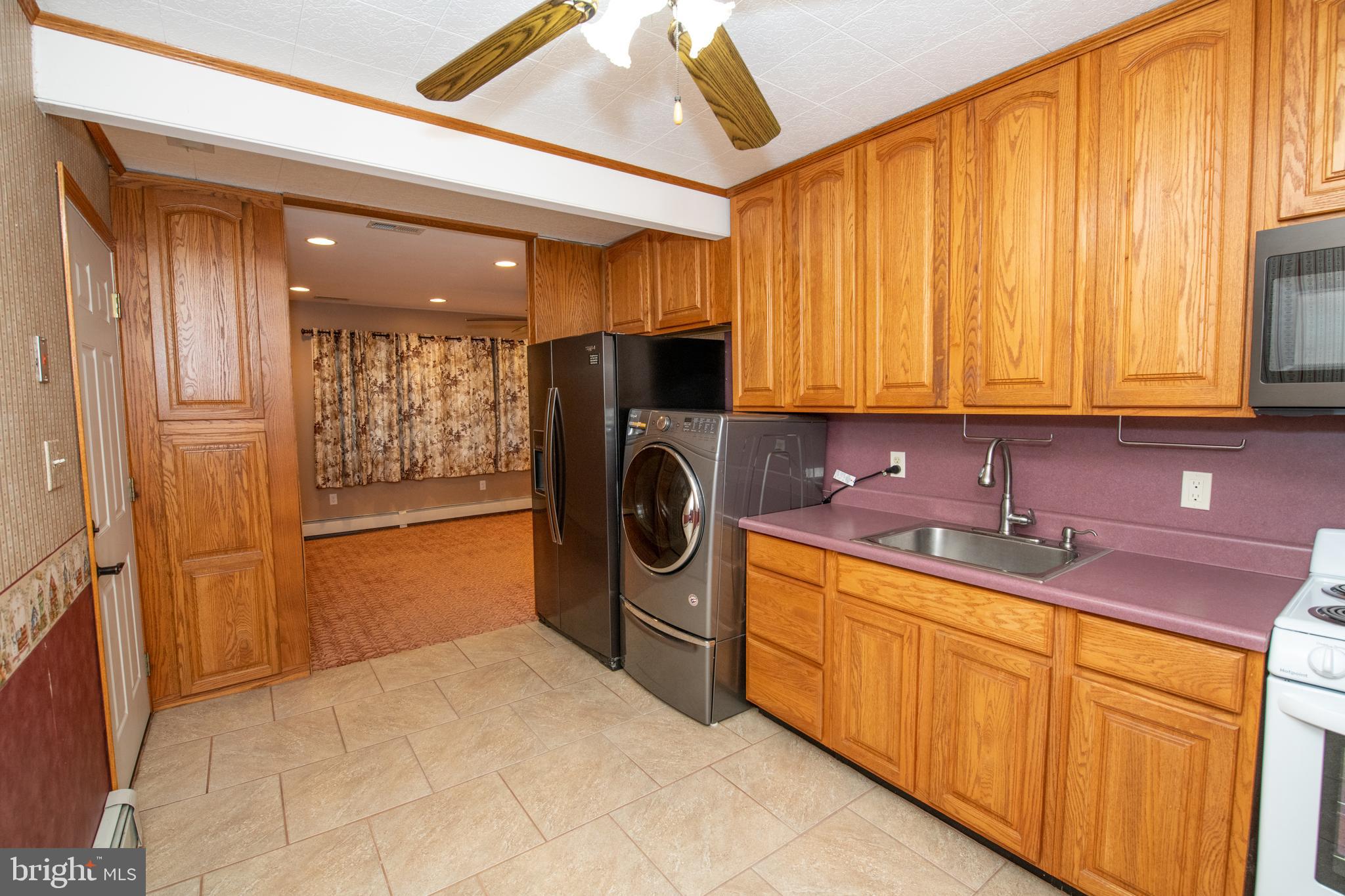 23 Grand Pine Road Levittown, PA 19057 - Photo 11 of 46