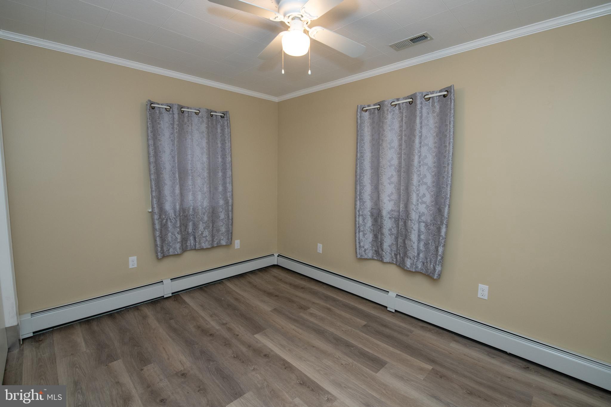 23 Grand Pine Road Levittown, PA 19057 - Photo 16 of 46