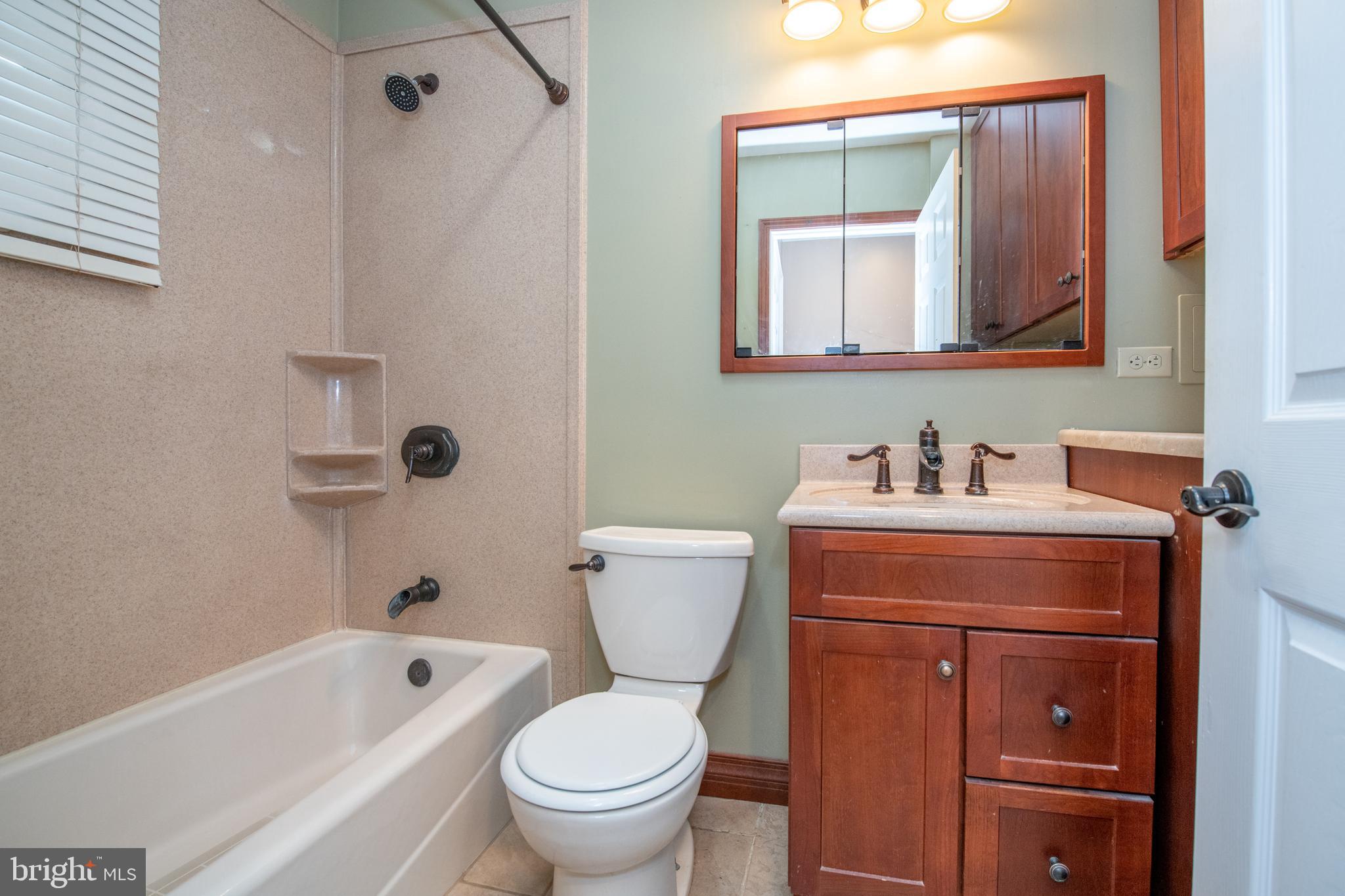 23 Grand Pine Road Levittown, PA 19057 - Photo 25 of 46