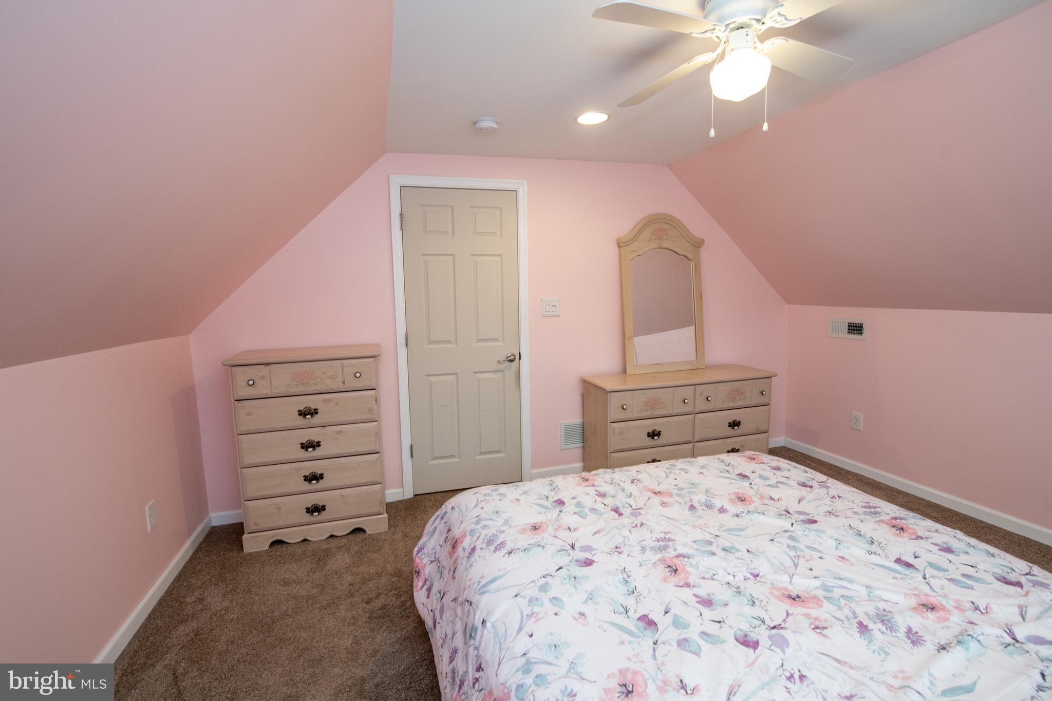 23 Grand Pine Road Levittown, PA 19057 - Photo 28 of 46