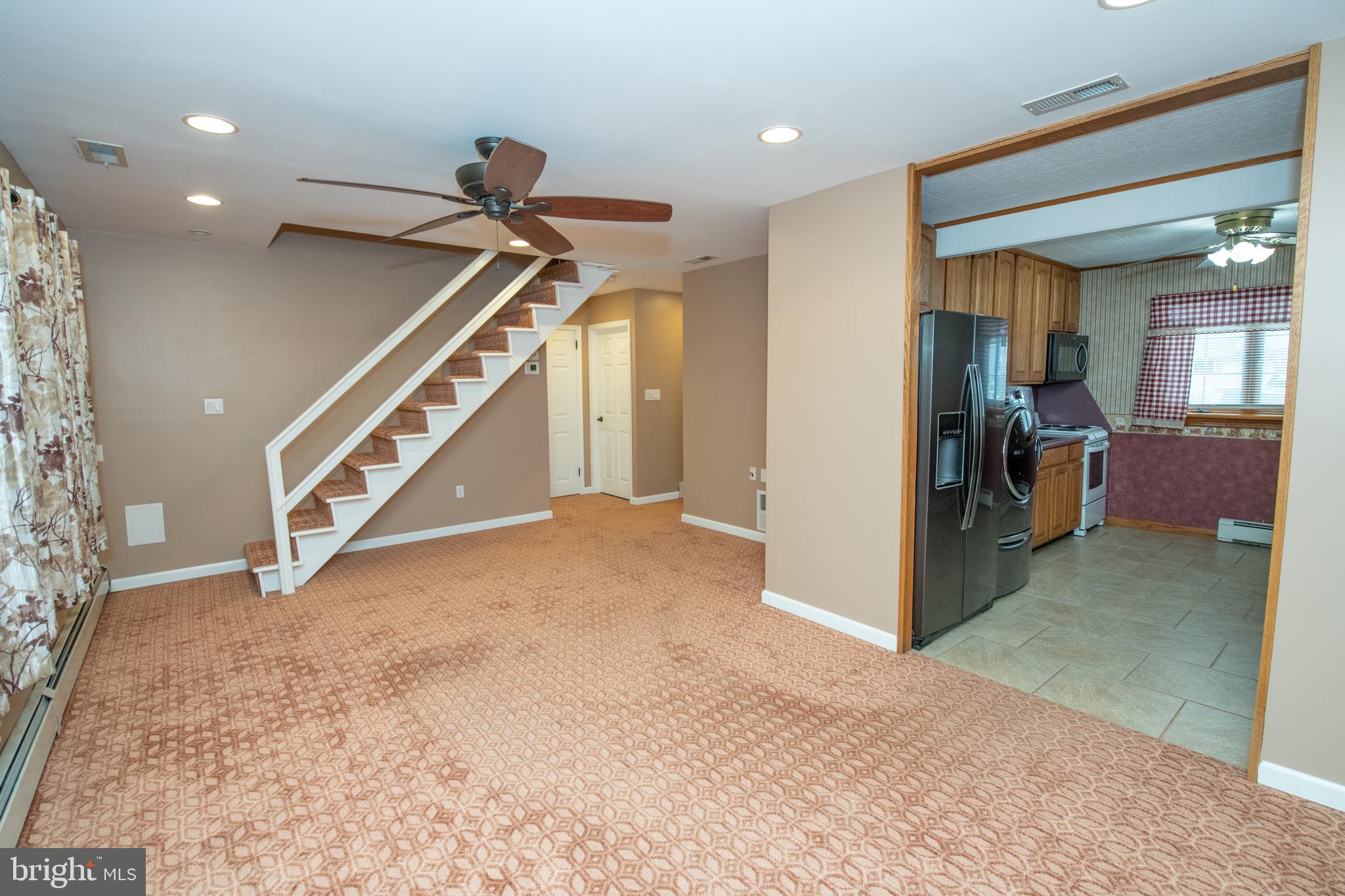 23 Grand Pine Road Levittown, PA 19057 - Photo 9 of 46