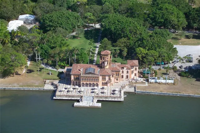 $4,000 | 401 Curry Street, Unit 66, Nokomis, FL 34275