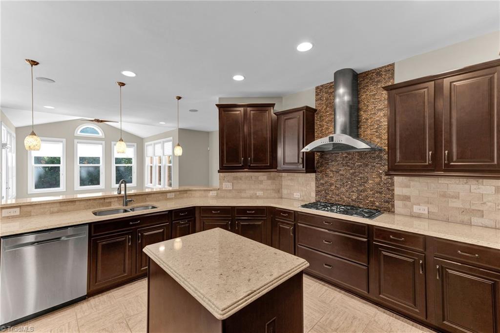 1 Hulme Court Greensboro, NC 27455 - Photo 16 of 45