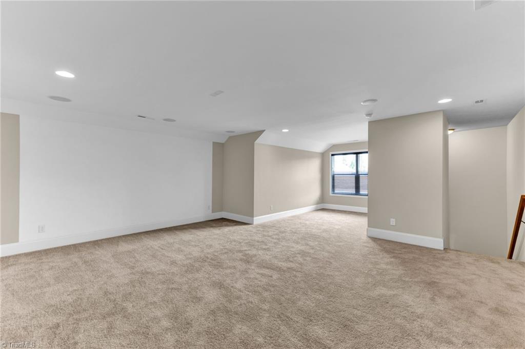 1 Hulme Court Greensboro, NC 27455 - Photo 31 of 45