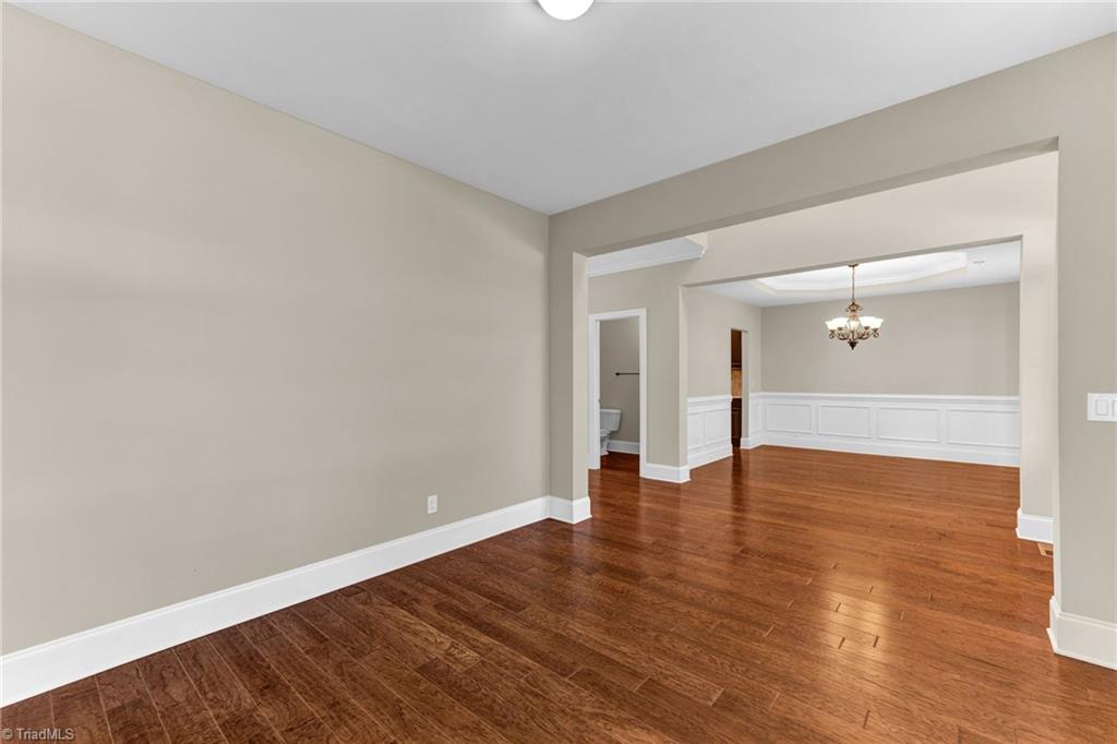 1 Hulme Court Greensboro, NC 27455 - Photo 5 of 45