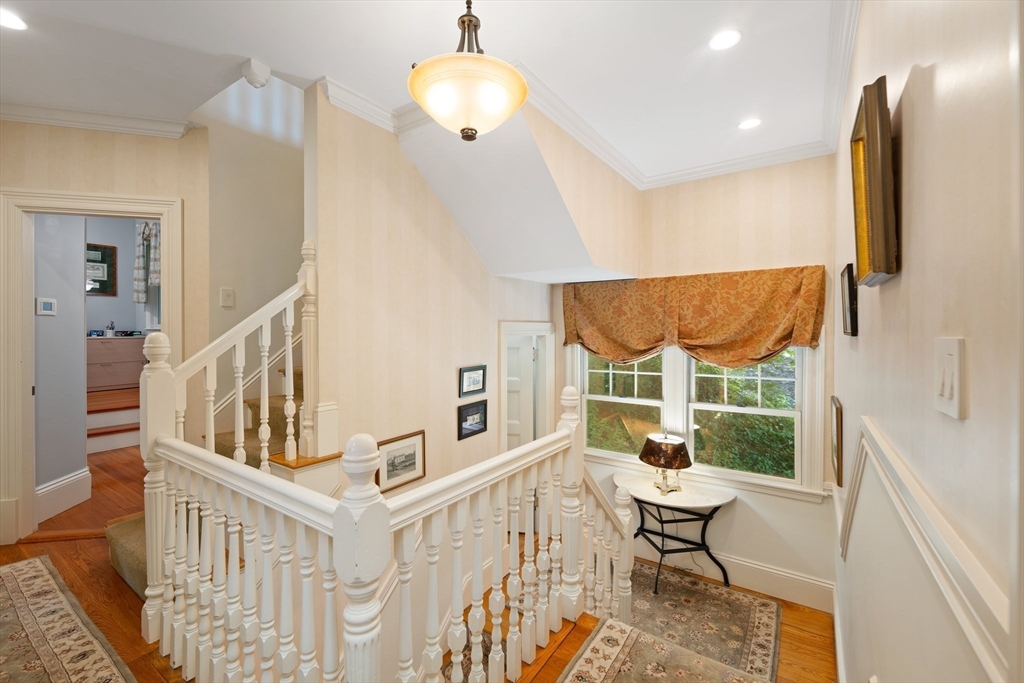 41 Everett Street Newton, MA 02459 - Photo 18 of 42