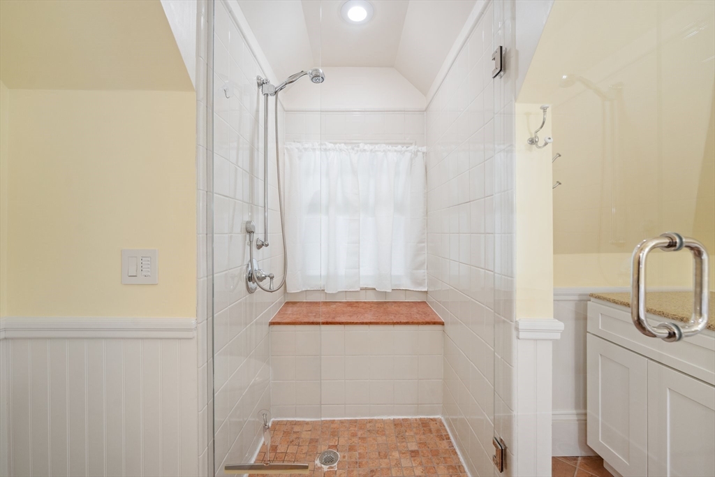 41 Everett Street Newton, MA 02459 - Photo 31 of 42