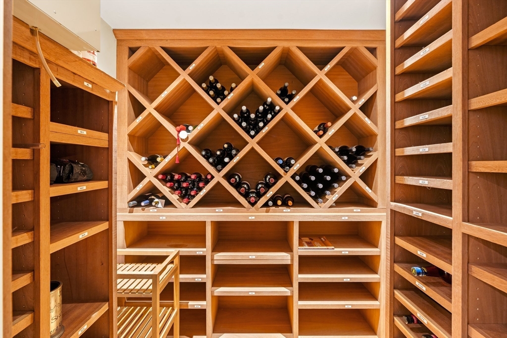 41 Everett Street Newton, MA 02459 - Photo 36 of 42