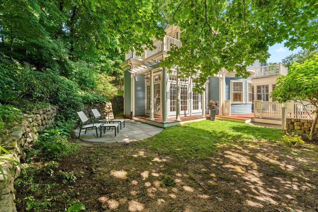 41 Everett Street Newton, MA 02459 - Photo 39 of 42