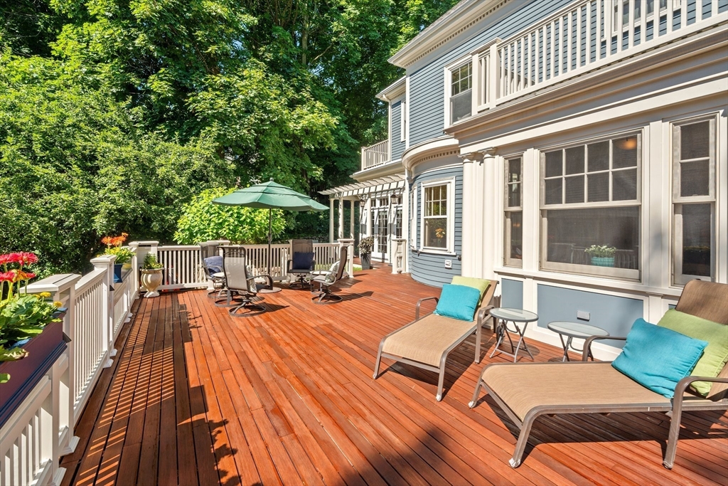 41 Everett Street Newton, MA 02459 - Photo 40 of 42