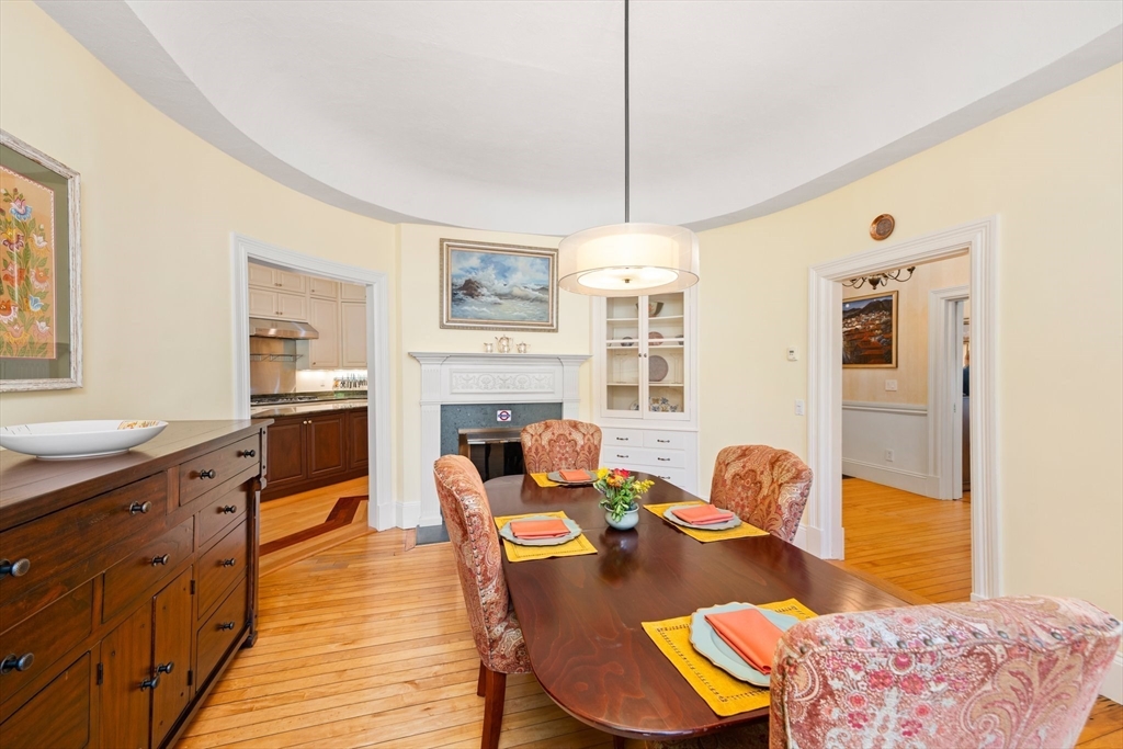 41 Everett Street Newton, MA 02459 - Photo 10 of 42