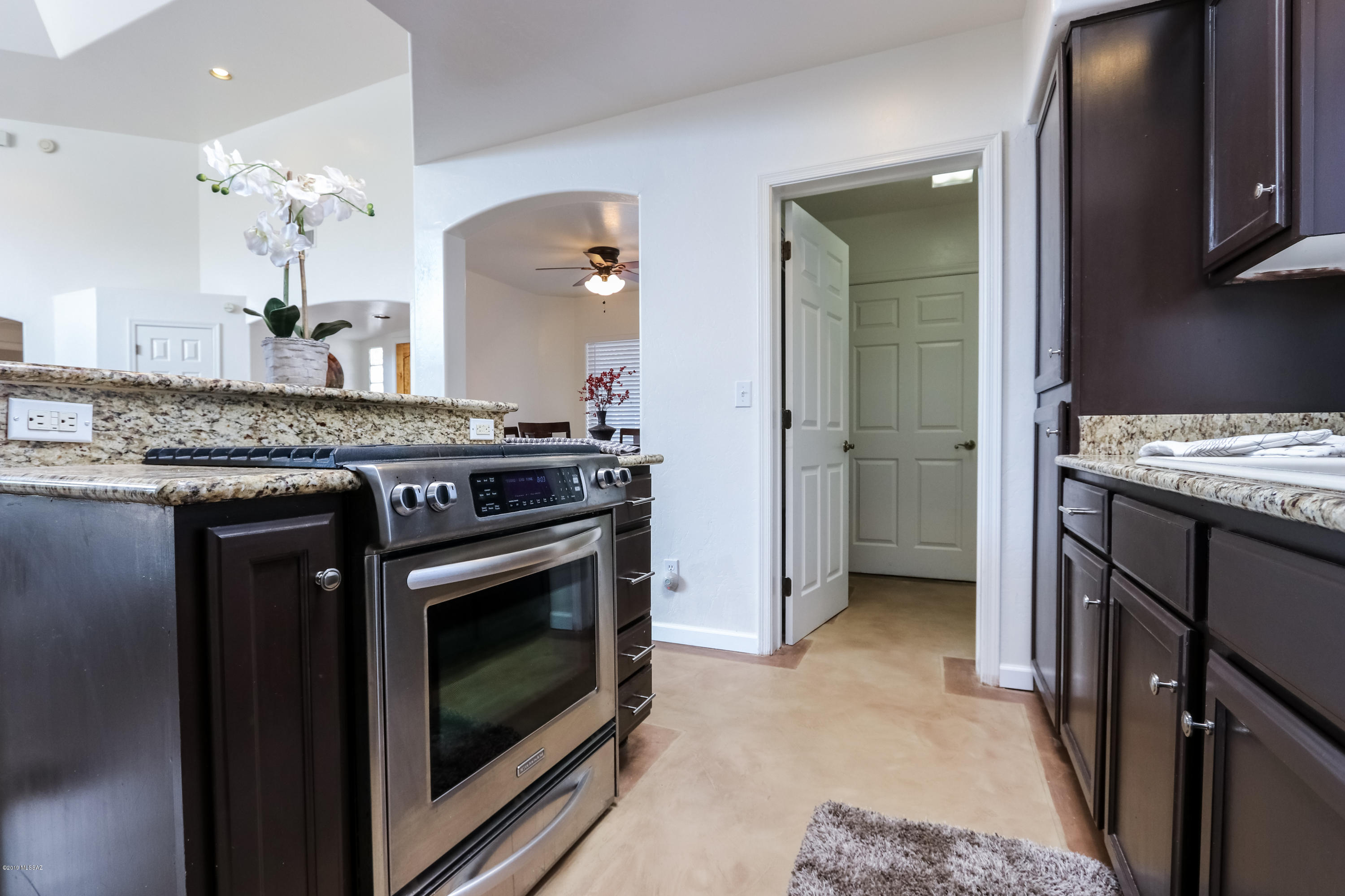 2080 West Hunter Road Tucson, AZ 85755 - Photo 17 of 45 Gallery Image 17