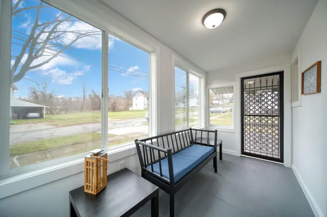 $179,000 | 328 Adams Street, Jackson, MI 49202