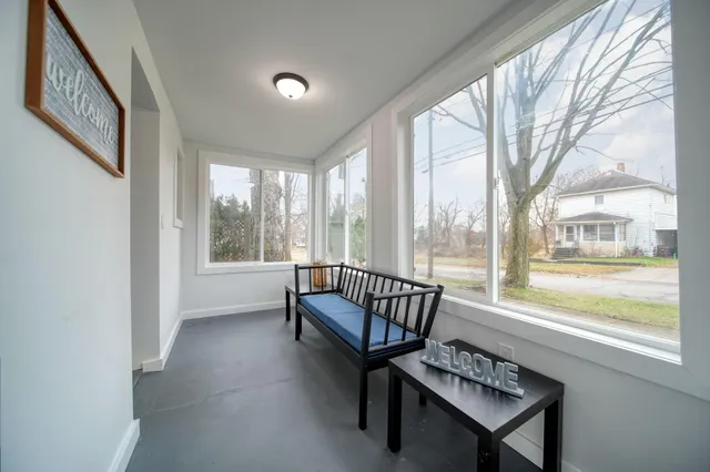 $179,000 | 328 Adams Street, Jackson, MI 49202