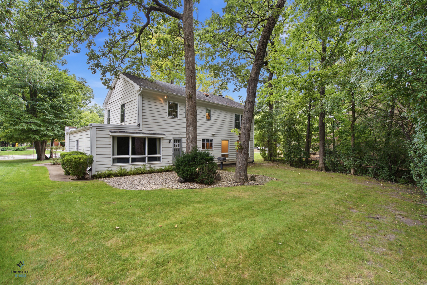 681 Smoke Tree Road Deerfield, IL 60015 - Photo 29 of 39 Gallery Image 29