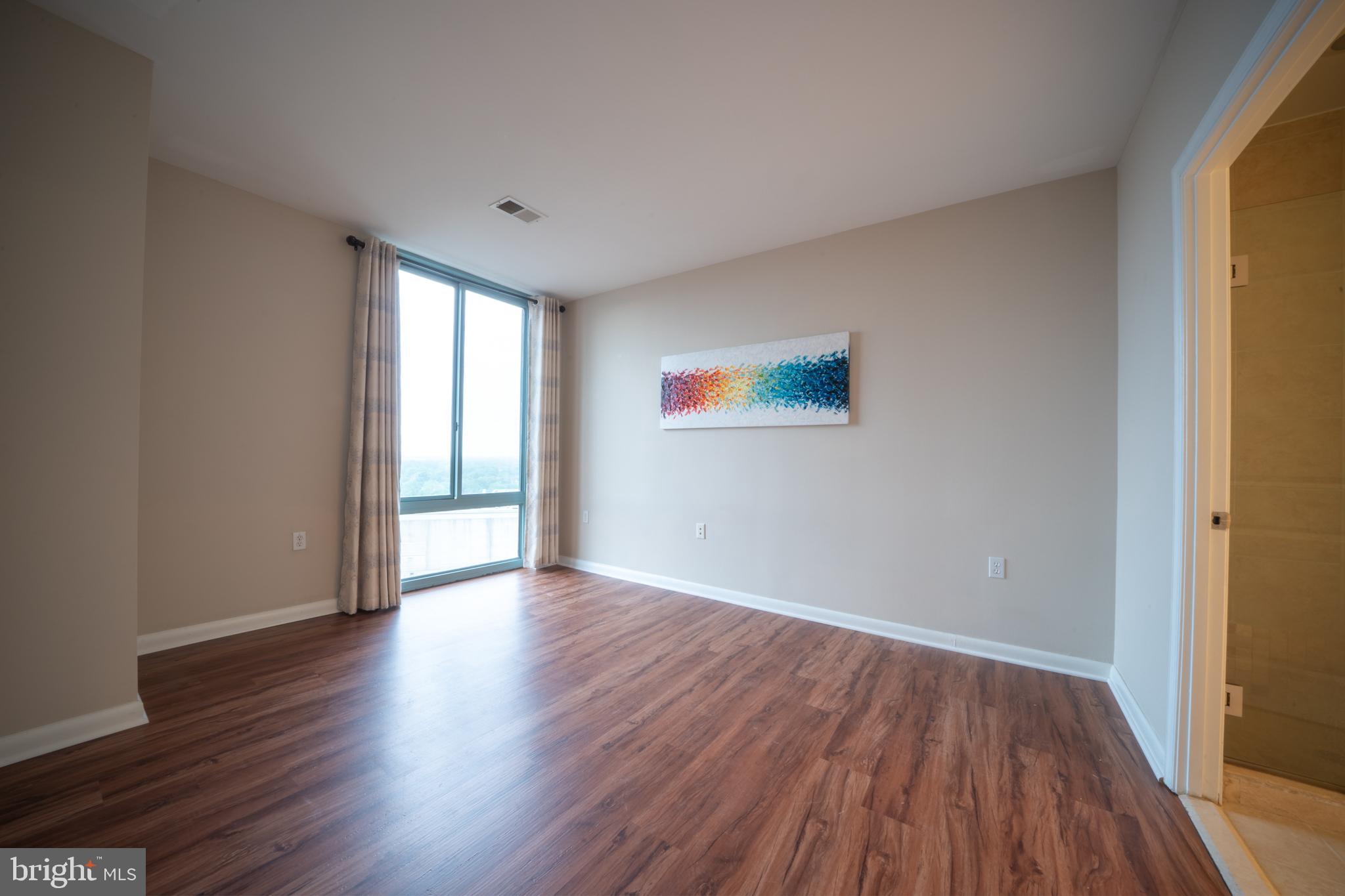 851 North Glebe Road, Unit 2005 Arlington, VA 22203 - Photo 12 of 36