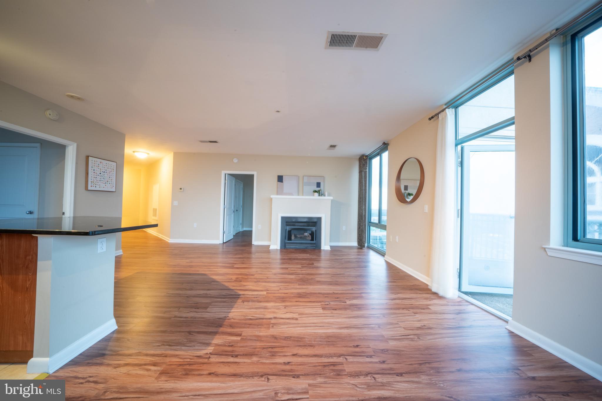 851 North Glebe Road, Unit 2005 Arlington, VA 22203 - Photo 6 of 36