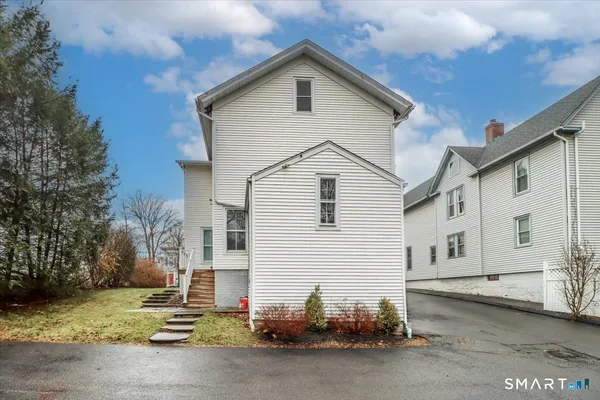 $1,750 | 23 South Main Street, Unit B, New Milford, CT 06776