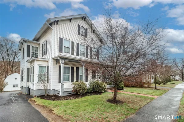 $1,750 | 23 South Main Street, Unit B, New Milford, CT 06776