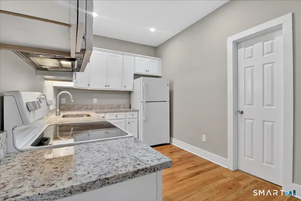 $1,750 | 23 South Main Street, Unit B, New Milford, CT 06776