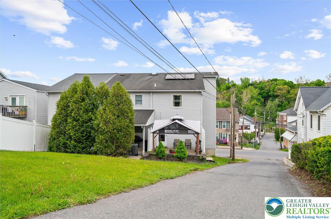 326 Chestnut Street Slatington, PA 18080 - Photo 24 of 28 a front view of a house with a yard