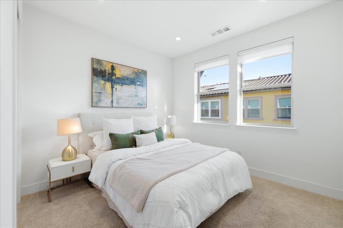1257 Verano Road Mountain View, CA 94043 - Photo 15 of 36