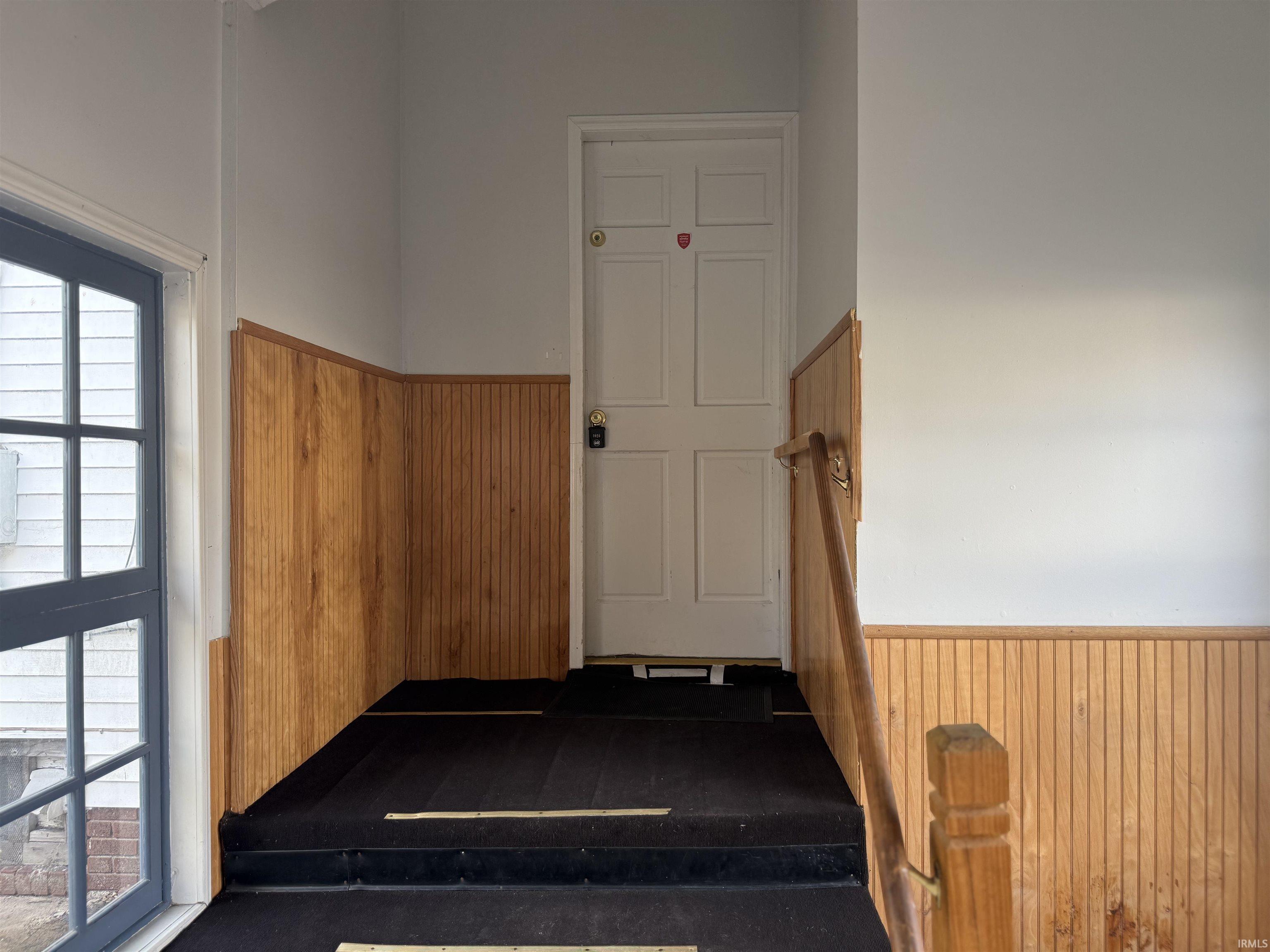 628 West State Boulevard, Unit B Fort Wayne, IN 46808 - Photo 2 of 8