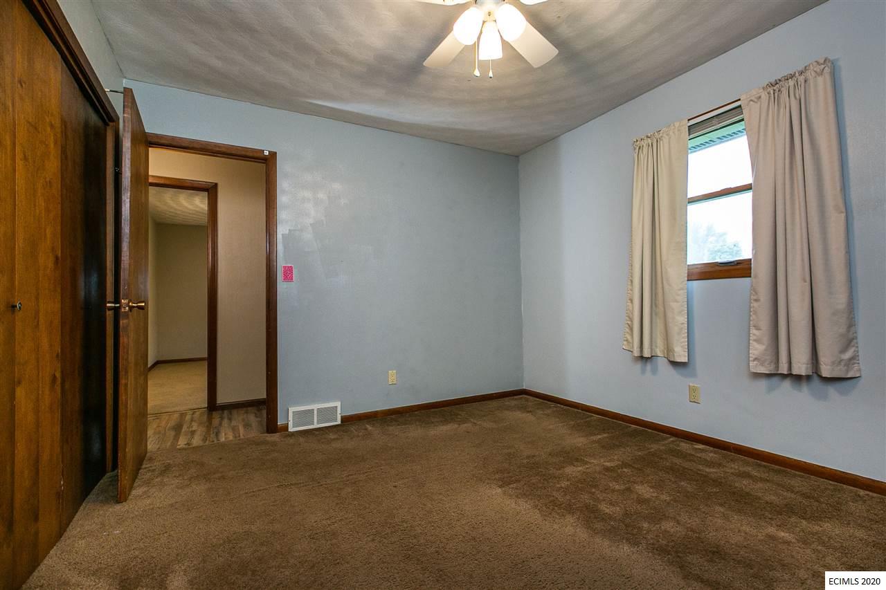 809 Southwest 4th Avenue Cascade, IA 52033 - Photo 16 of 41 Gallery Image 16