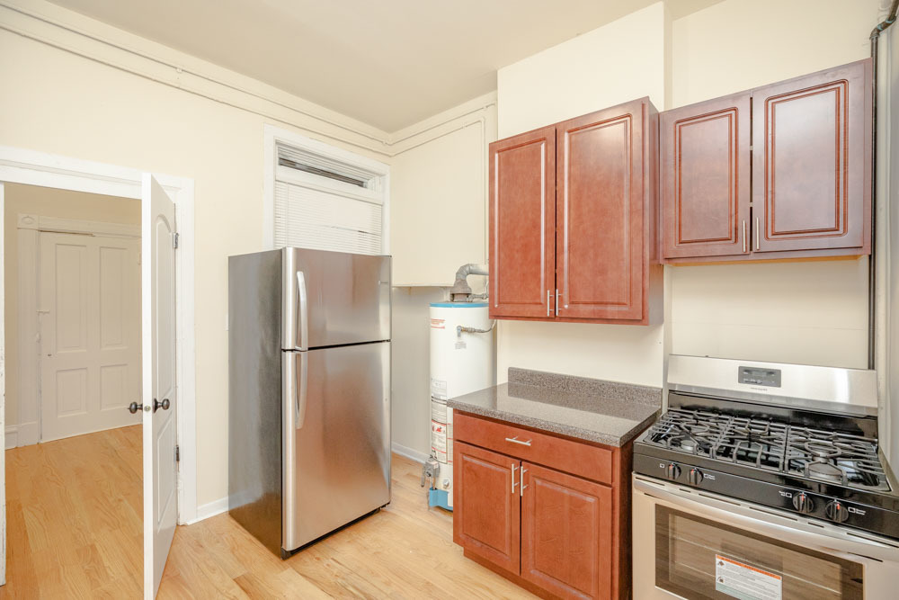 262 West 26th Street, Unit 2F Chicago, IL 60616 - Photo 3 of 14