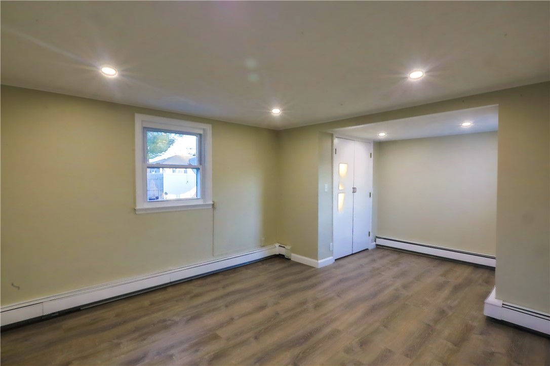 14 Whippoorwill Road Warwick, RI 02888 - Photo 7 of 17