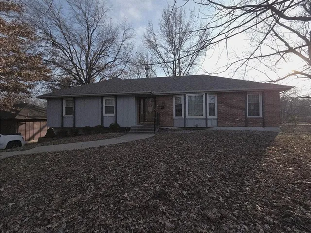 $272,000 | 15367 East 45th Street South, Independence, MO 64055