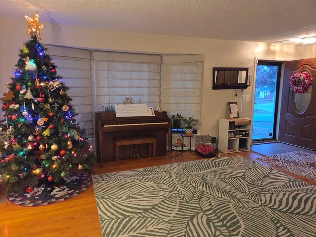 $272,000 | 15367 East 45th Street South, Independence, MO 64055