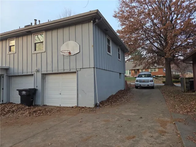 $272,000 | 15367 East 45th Street South, Independence, MO 64055