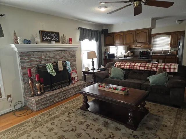 $272,000 | 15367 East 45th Street South, Independence, MO 64055