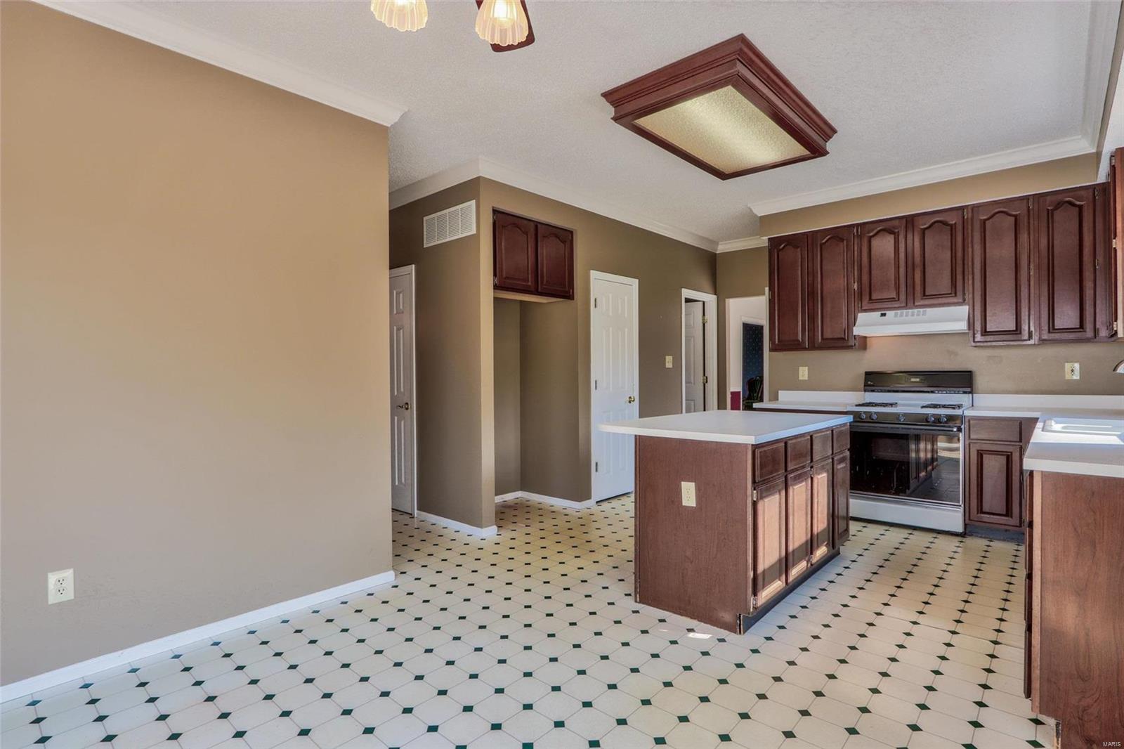 5183 Rosemount Drive Weldon Spring, MO 63304 - Photo 18 of 37 Gallery Image 18