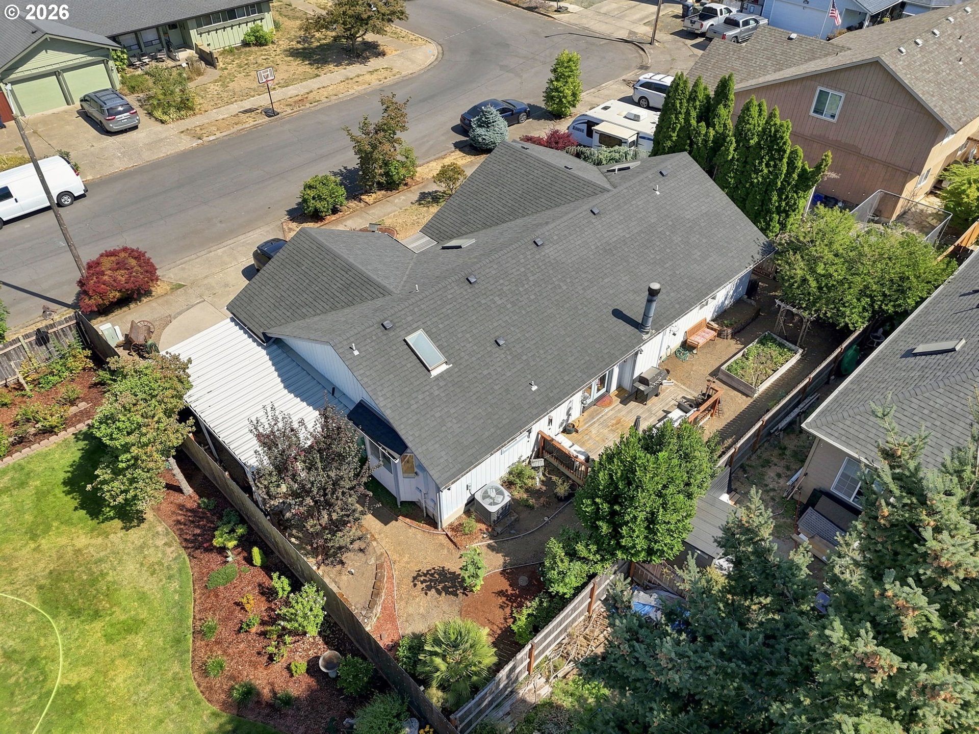 723 71st Street Springfield, OR 97478 - Photo 28 of 32 Gallery Image 28