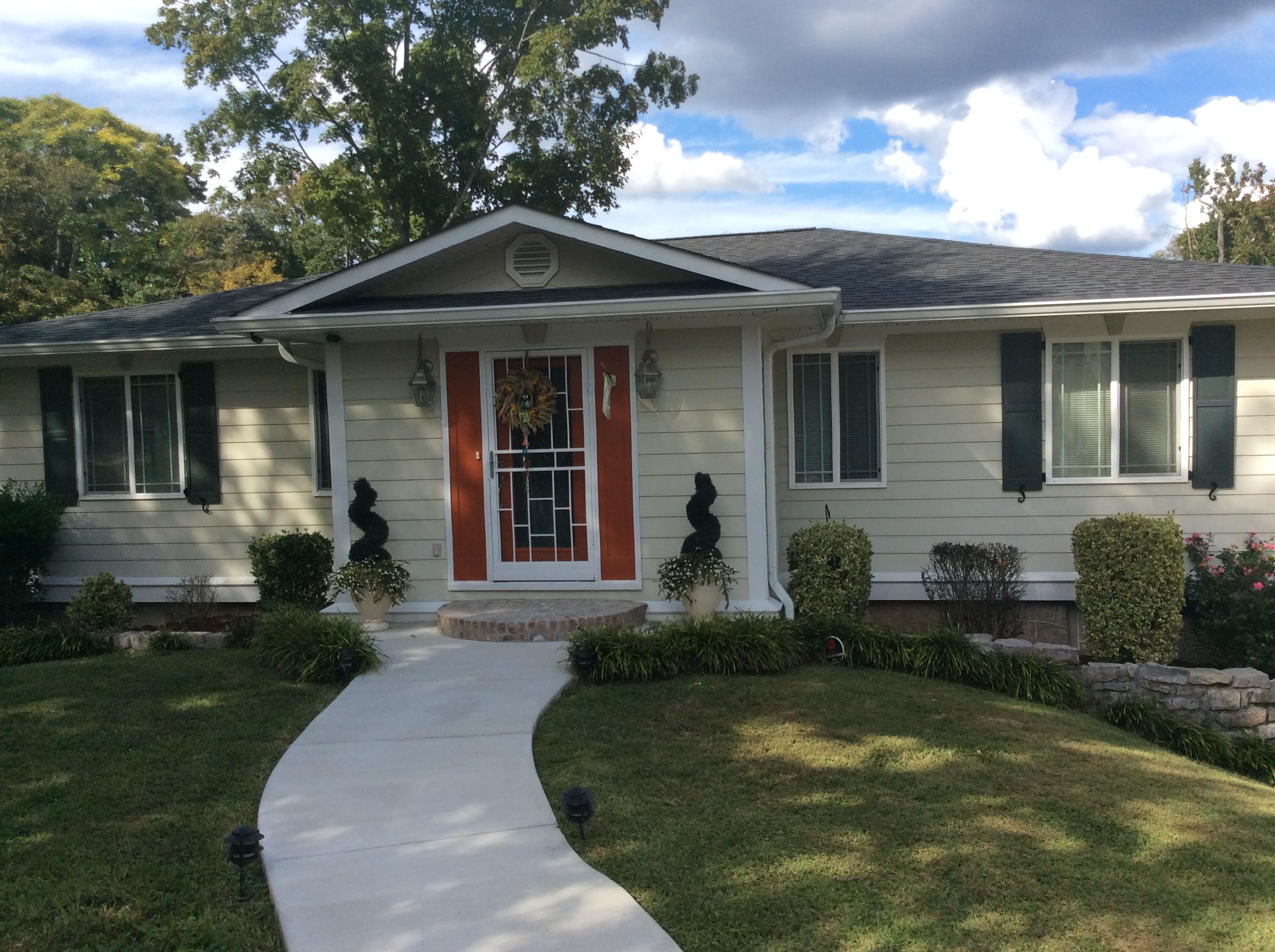 806 South Crest Road Chattanooga, TN 37404 - Photo 1 of 1 S Crest 23