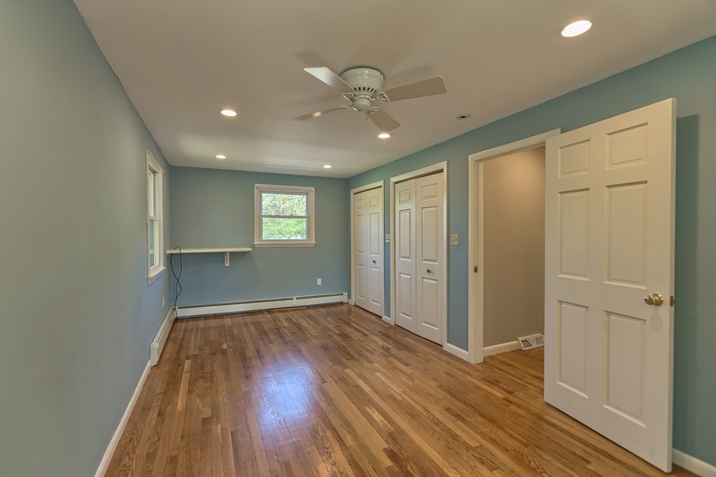 10 Coach Road Chelmsford, MA 01824 - Photo 20 of 27 Gallery Image 20