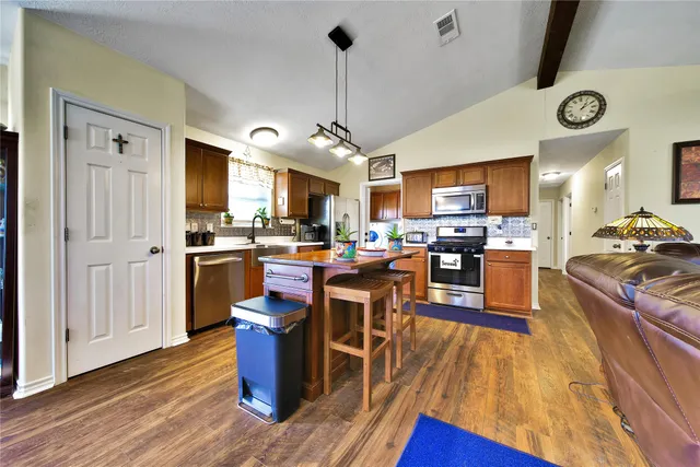 $325,000 | 6151 West Creek Road, East Bernard, TX 77435