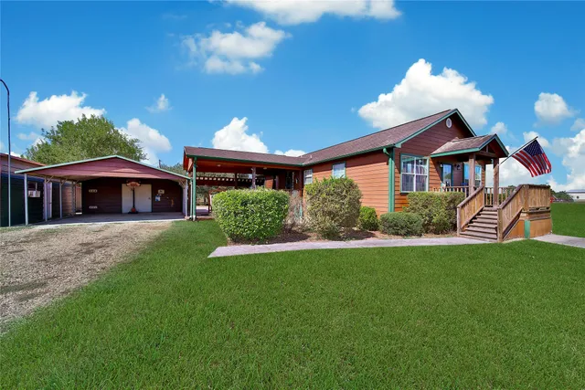 $325,000 | 6151 West Creek Road, East Bernard, TX 77435