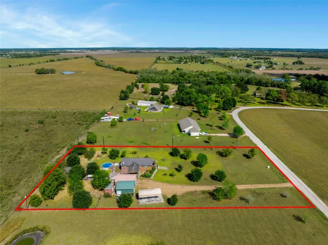 $325,000 | 6151 West Creek Road, East Bernard, TX 77435