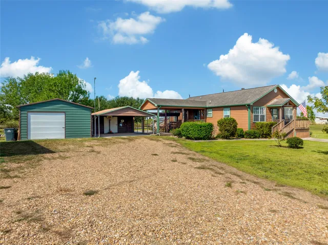 $325,000 | 6151 West Creek Road, East Bernard, TX 77435