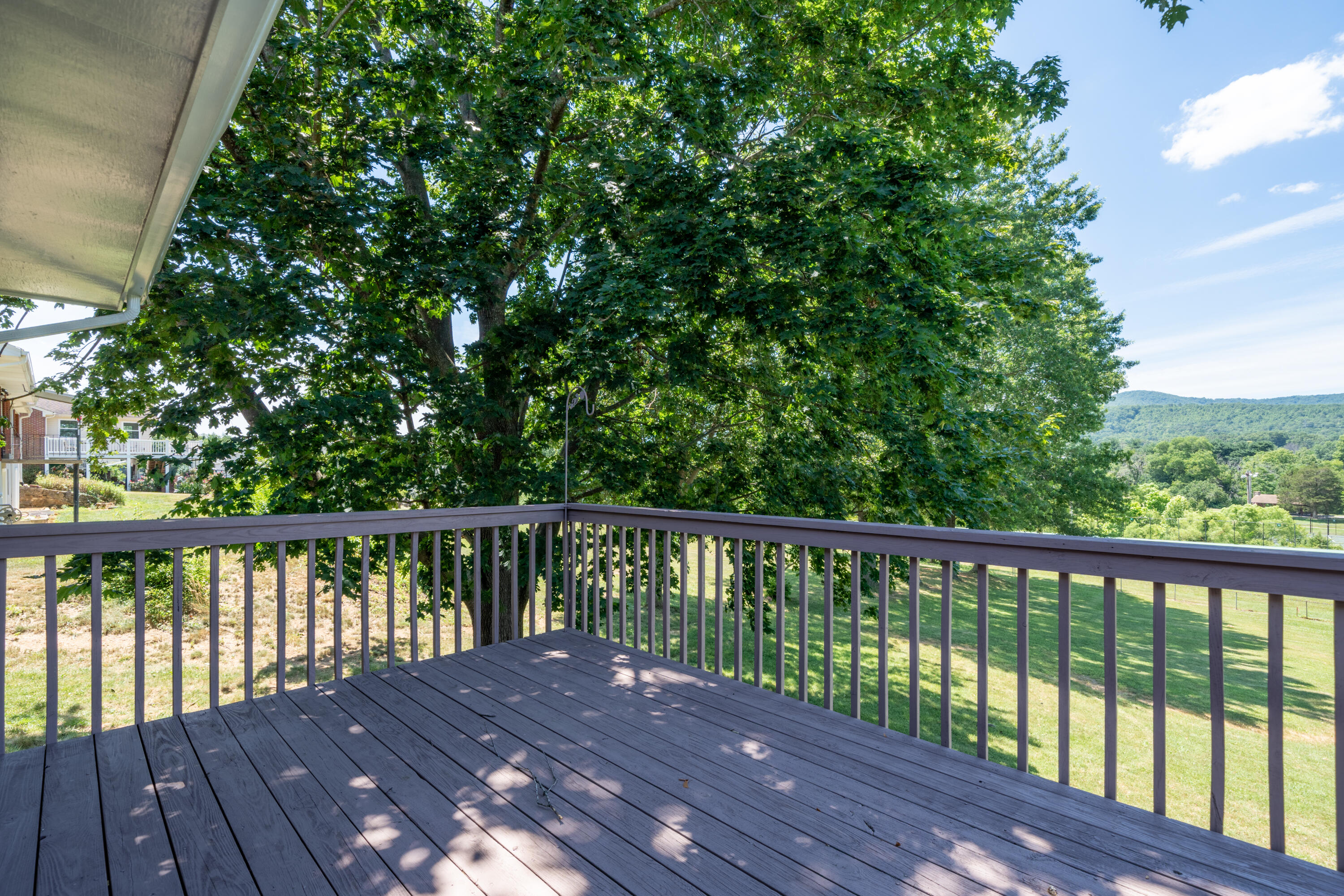 7638 Deer Branch Road Roanoke, VA 24019 - Photo 15 of 17 Deck
