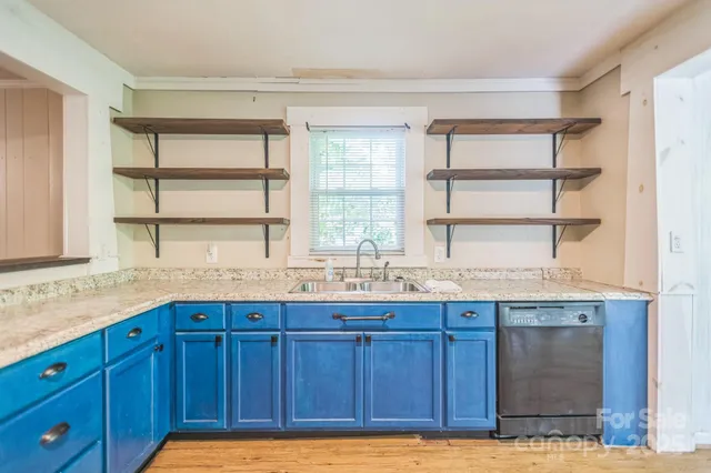 $498,000 | 379 North Louisiana Avenue, Asheville, NC 28806