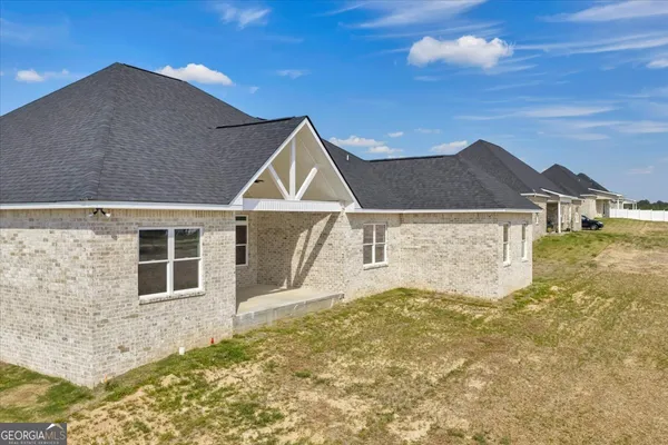 $394,500 | 169 Doublegate Drive, Lizella, GA 31052