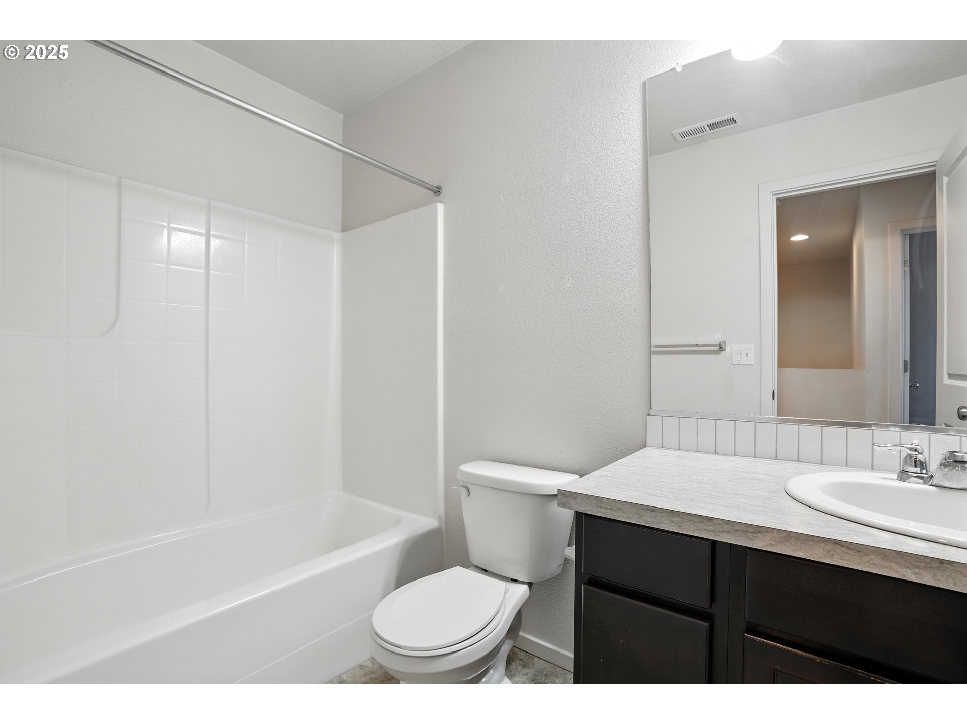 2240 Southeast 16th Street Gresham, OR 97080 - Photo 12 of 23