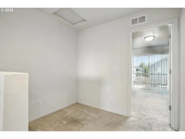 $395,000 | 2240 Southeast 16th Street, Gresham, OR 97080